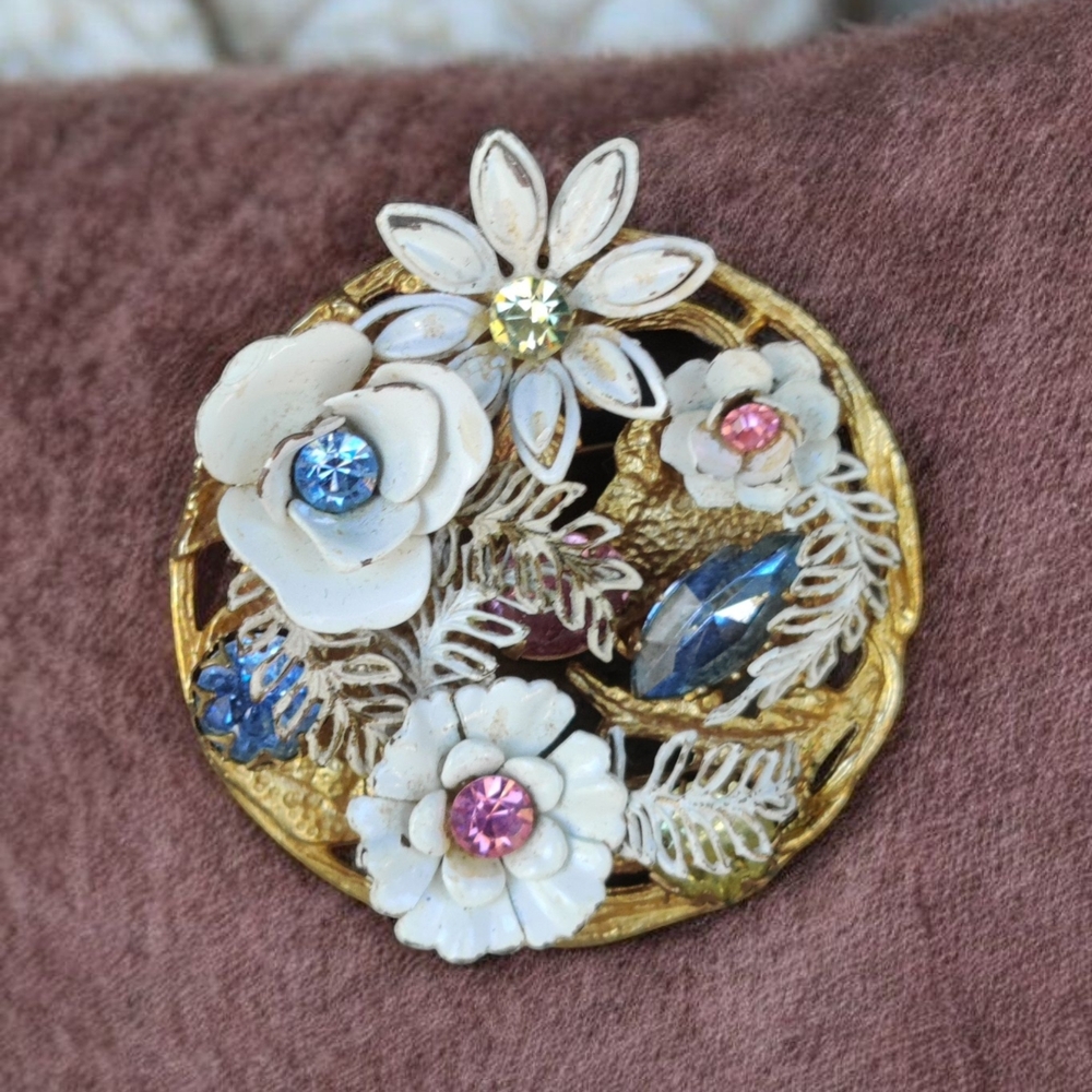Vintage Gold Brushed Floral Brooch with Multicolor Rhinestones